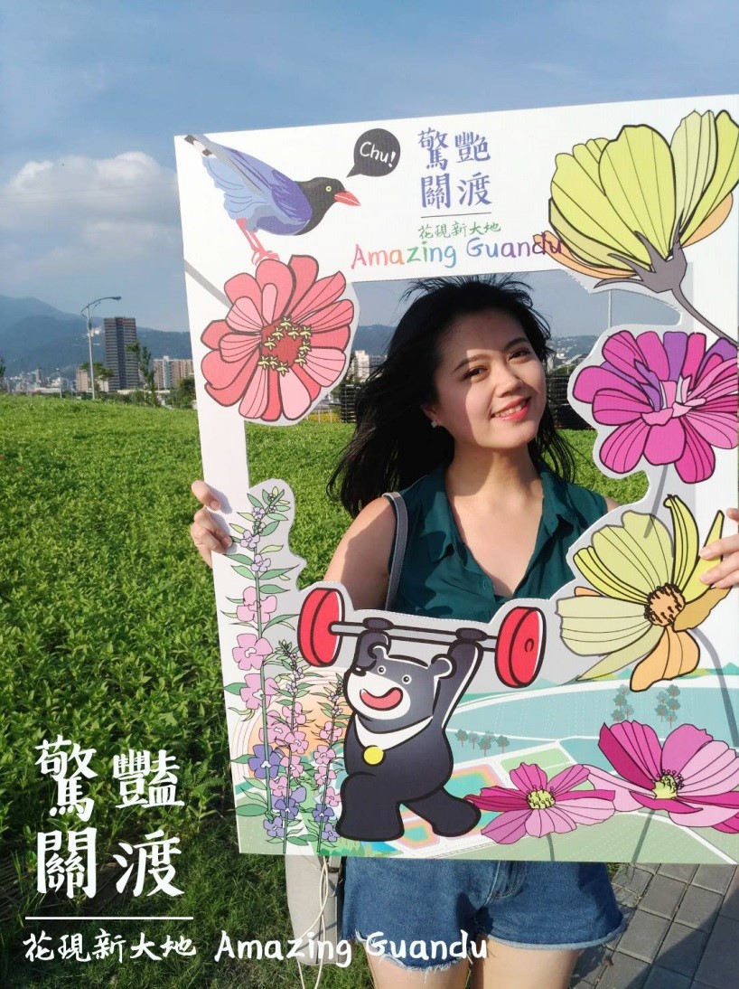11. 花海熊讚限定花框拍照