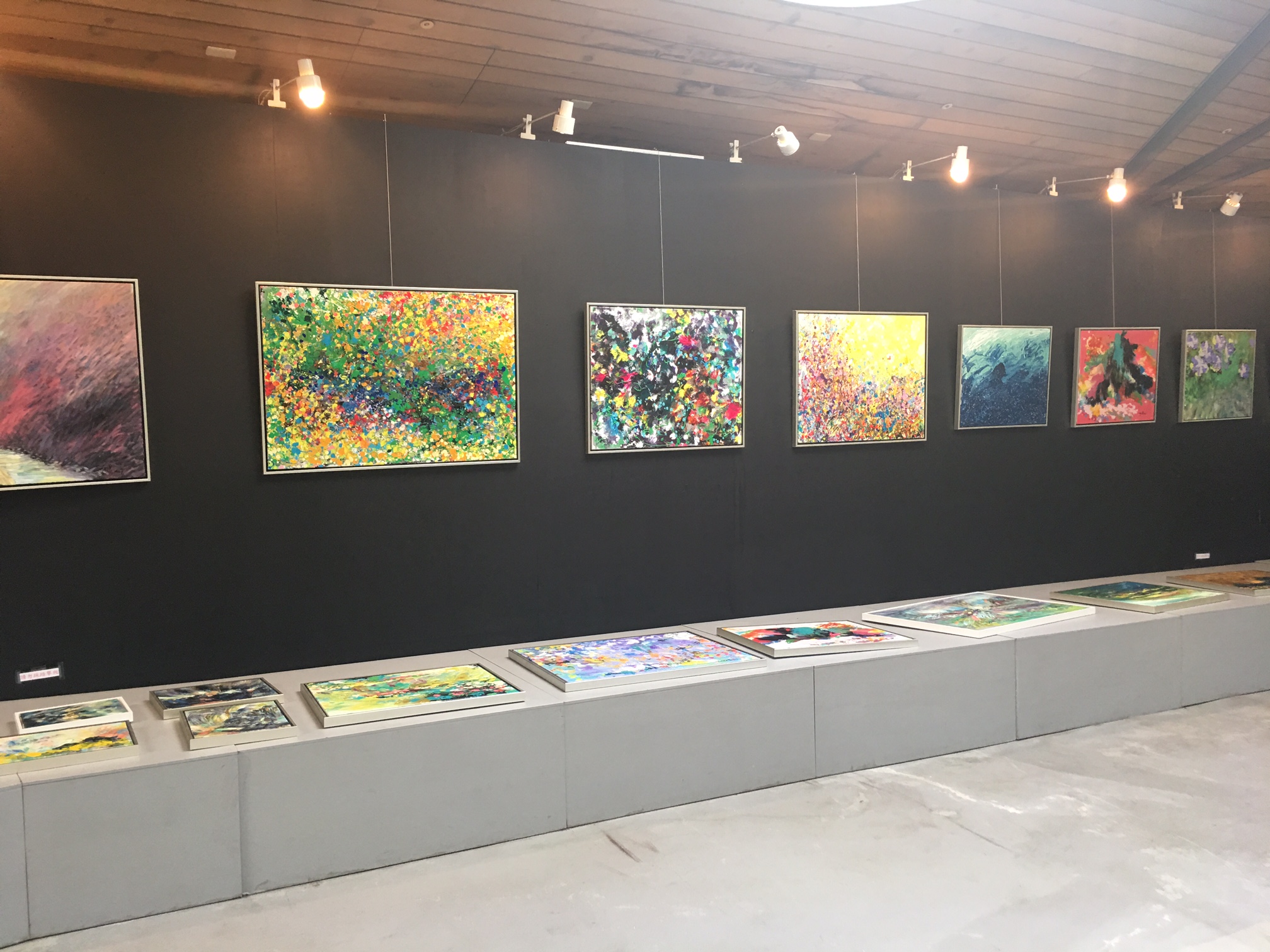 圖7. 畫展現場，臺北典藏植物園一隅(三)