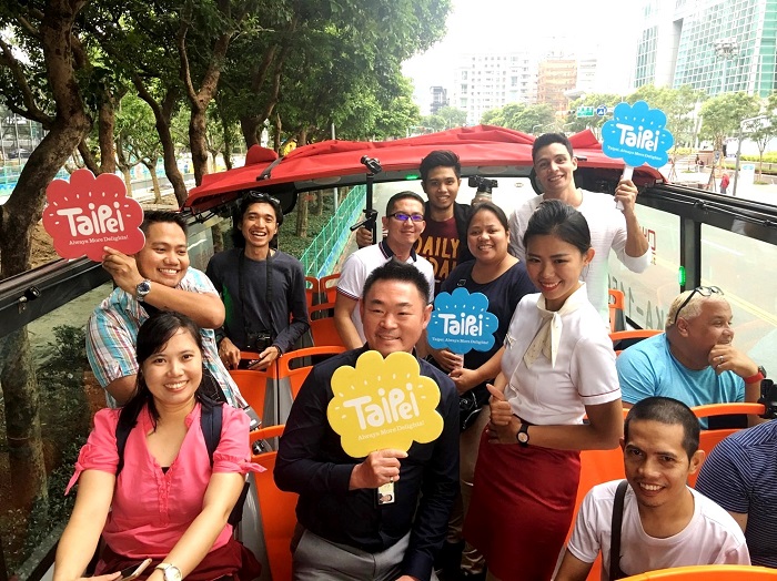 印尼媒體FUN_TAIPEI,搭觀巴暢遊臺北城