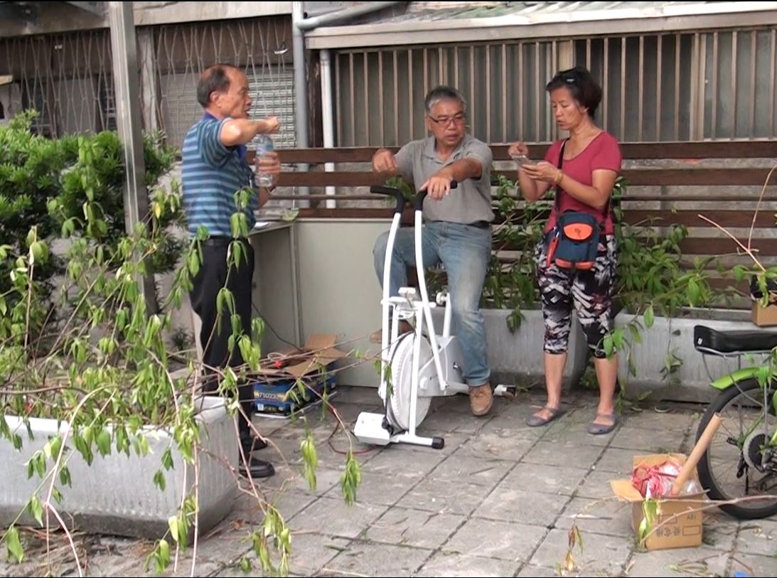 錦安里田園基地建置-錦安轉角香草園導入動能腳踏車轉換為電能結合噴灌系統3