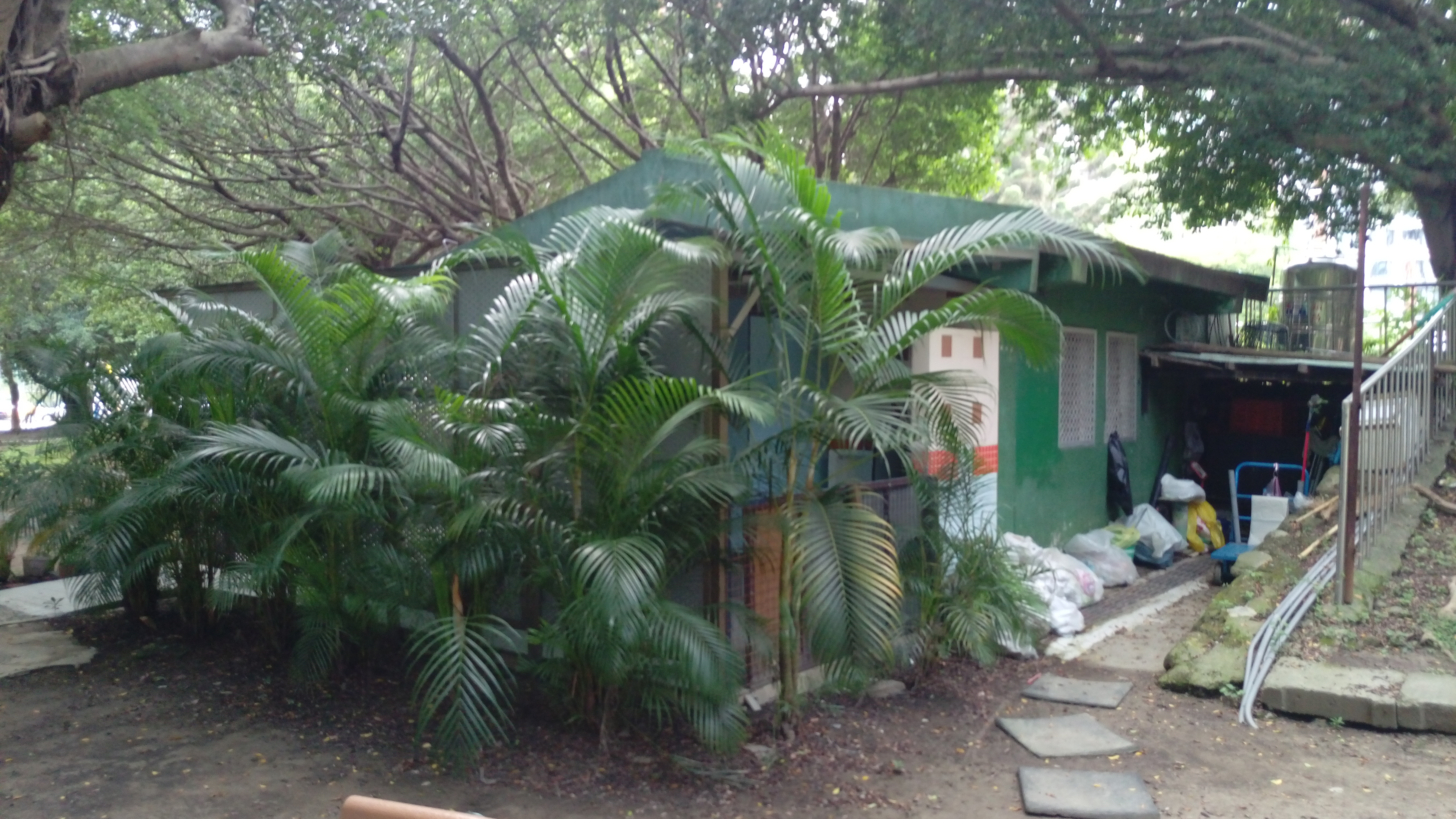 照片10. 公園更新前原有公廁