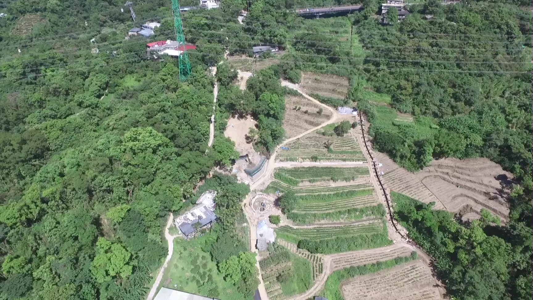 照片12 水土保持示範園區施工空拍現況