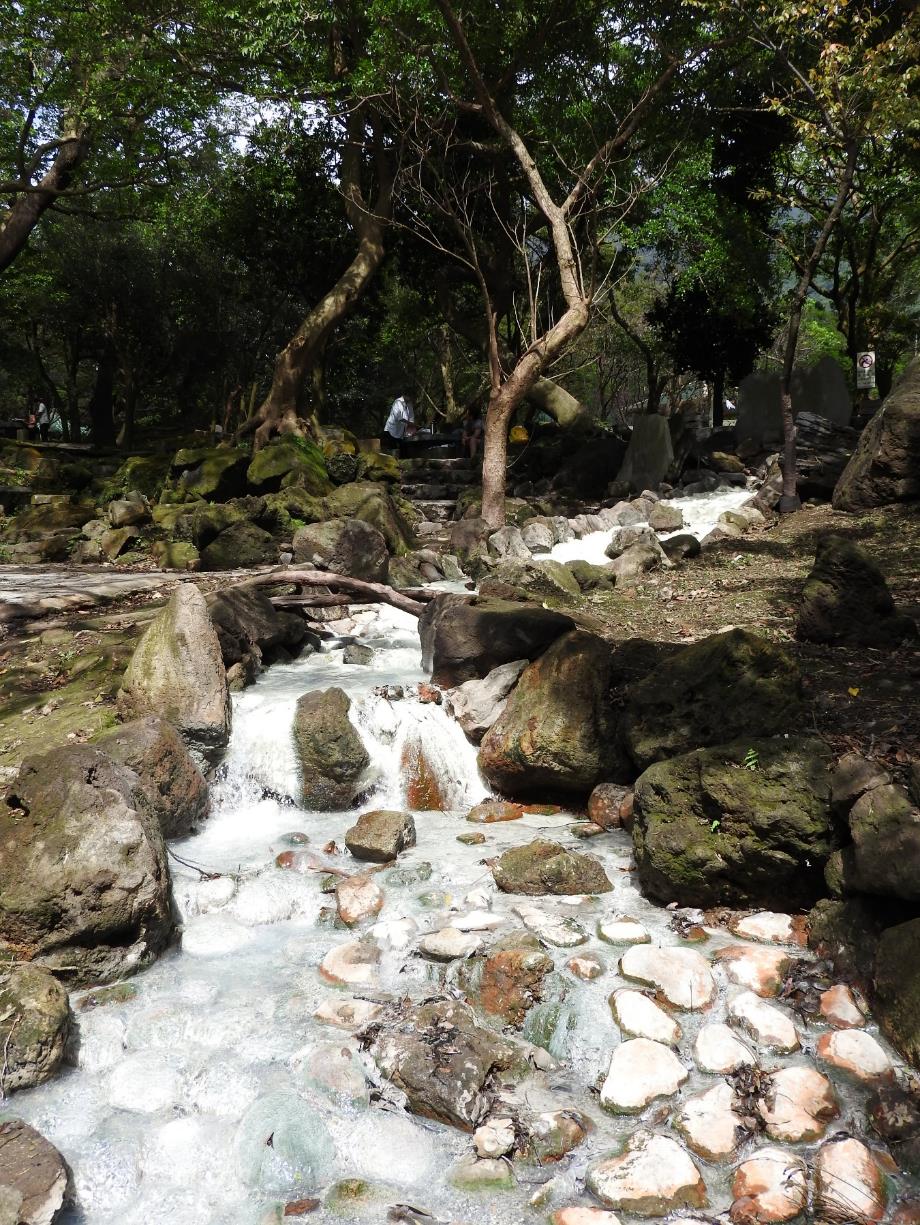 照片6.前山公園白絲盤流