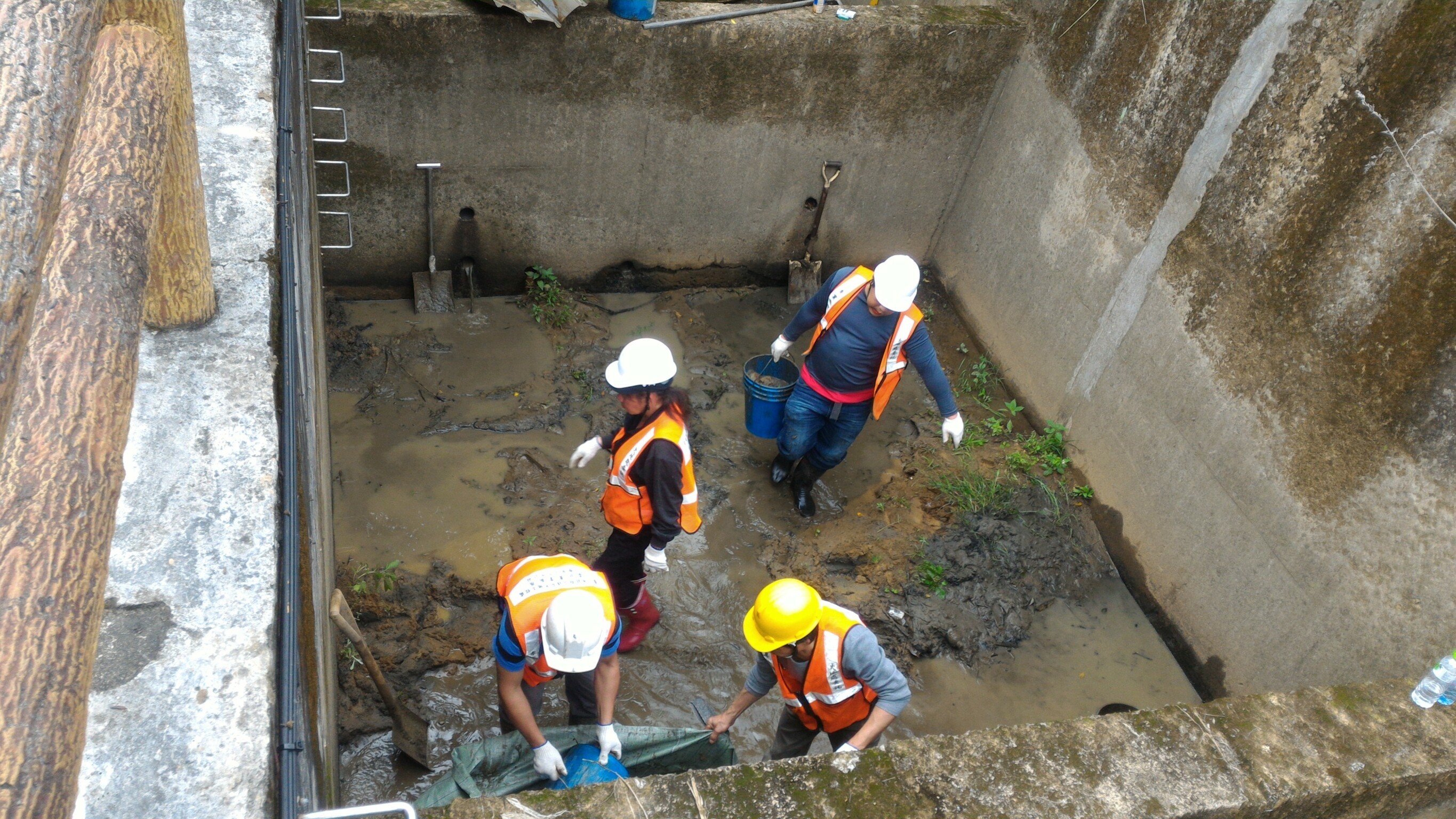 臺北市DF048土石流潛勢溪流環山路二段50巷滯洪沉砂池清淤情形