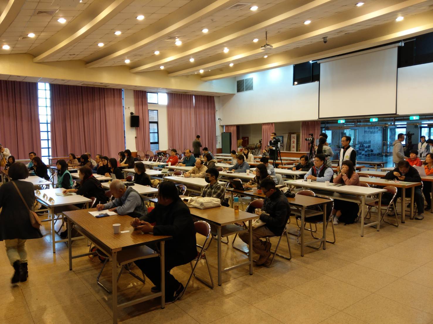 許多關心台北水圳復育與生態的朋友來參加座談會2
