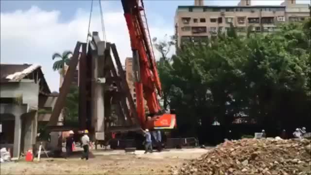 G棟立面挪移縮時影片