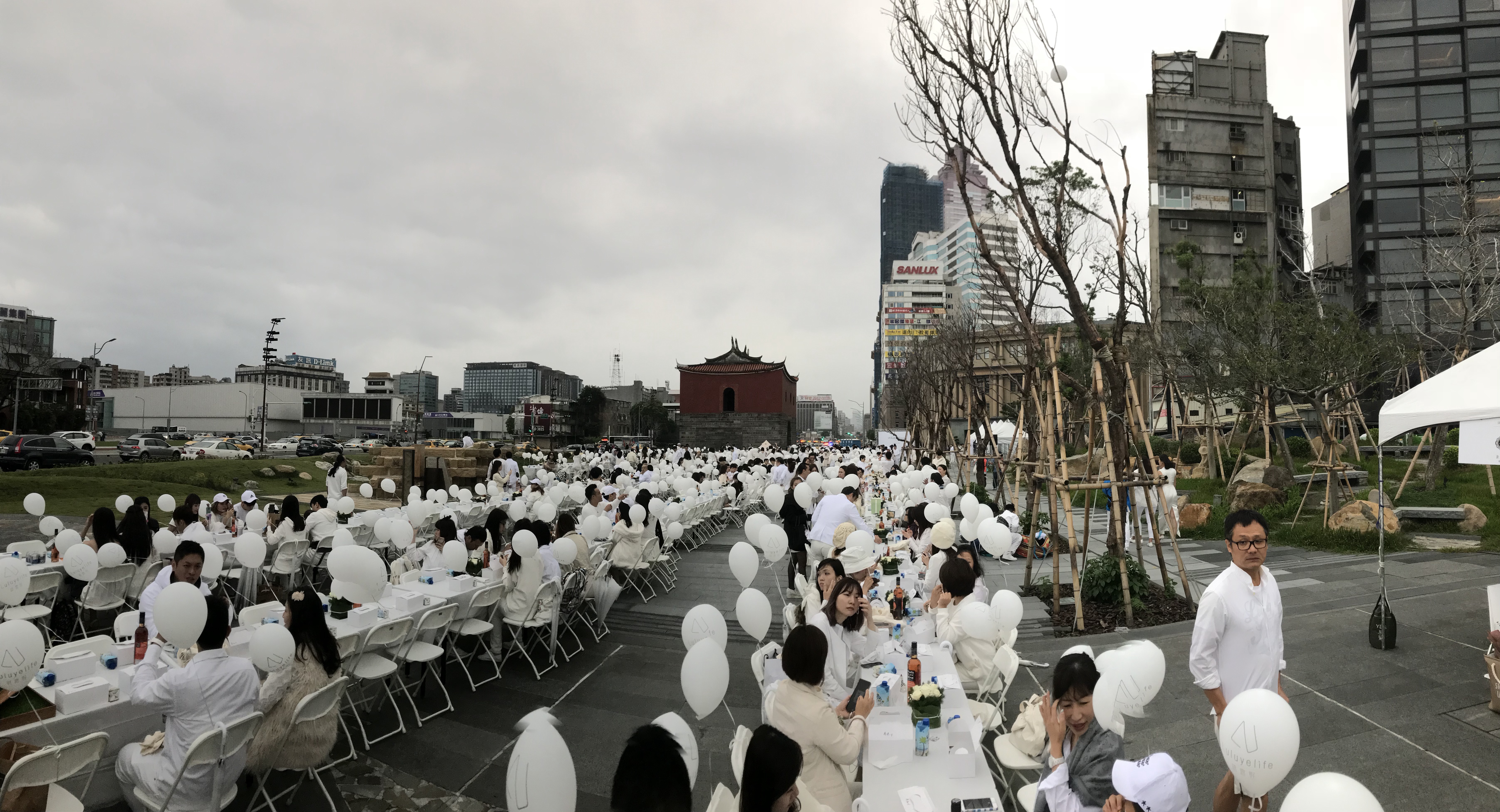 白色野餐2
