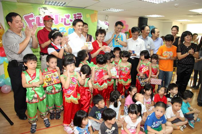 131 fun心玩親子館開幕記者會_高讚賢攝_玩具圖書館