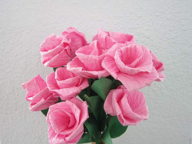 親手製作的玫瑰獻給另一半浪漫非凡
