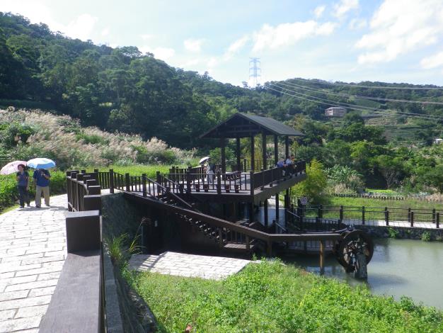 樟樹步道彩雲亭