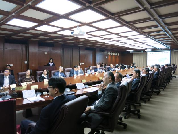 臺北市政府周麗芳副市長赴外交部部務會議演講 
