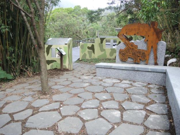 四○砲陣地入口意象
