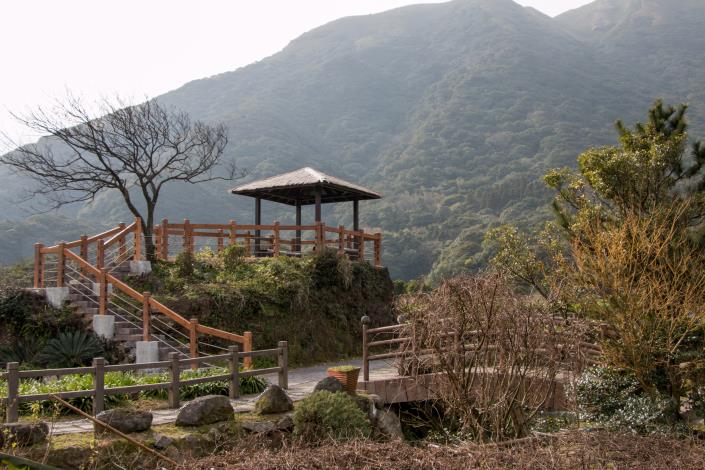 「文學步道」登高遠眺山水，寧靜心靈波蘭