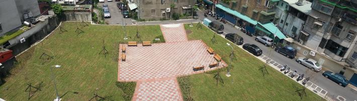 09.完成408公園簡易綠美化工程，總面積1313平方公尺