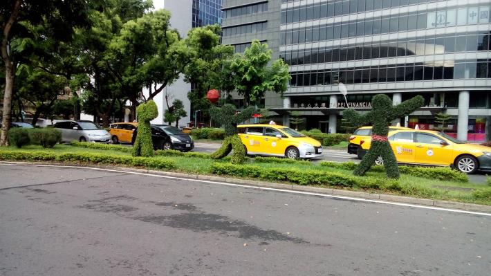 圖2.敦化南京路口