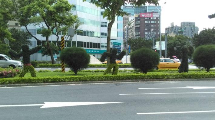 圖1.敦化八德路口