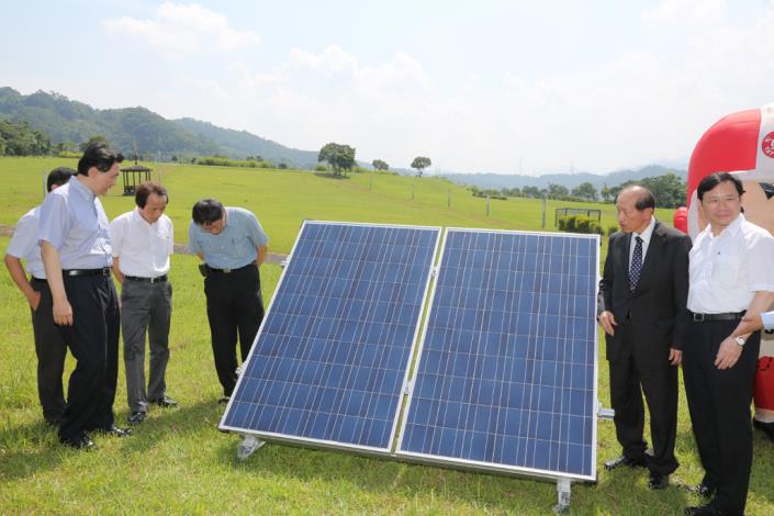 福德坑環保復育園區設置太陽光電發電設施簽約記者會