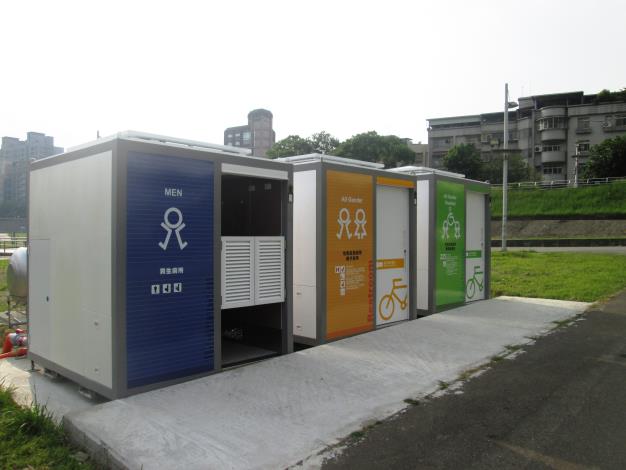 道南河濱公園恆光橋旁新設景觀廁所