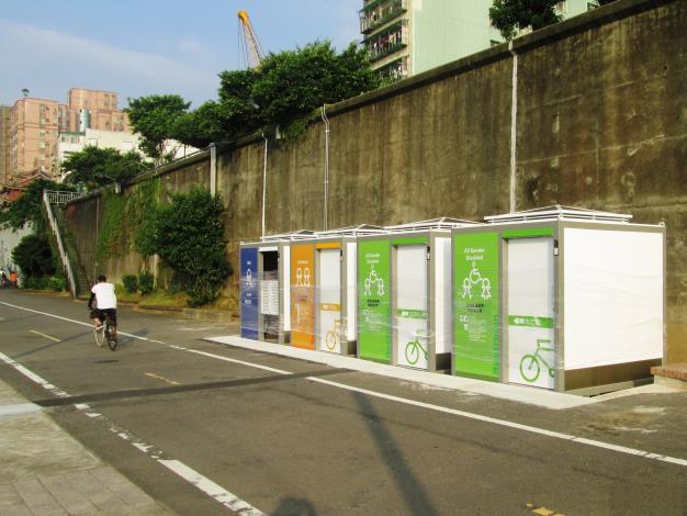 成美左岸河濱公園錫口碼頭旁增設景觀廁所