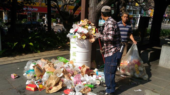 圖6.清潔人員加強清運垃圾