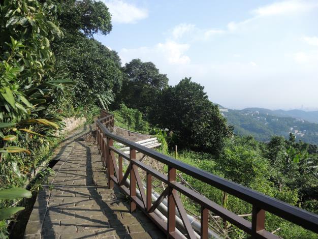 照片9　溪山百年古圳好風景
