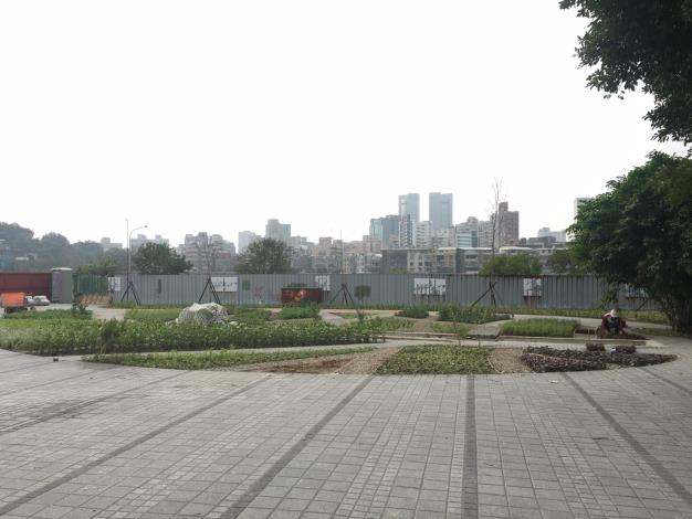 樹葉造型的香草花園