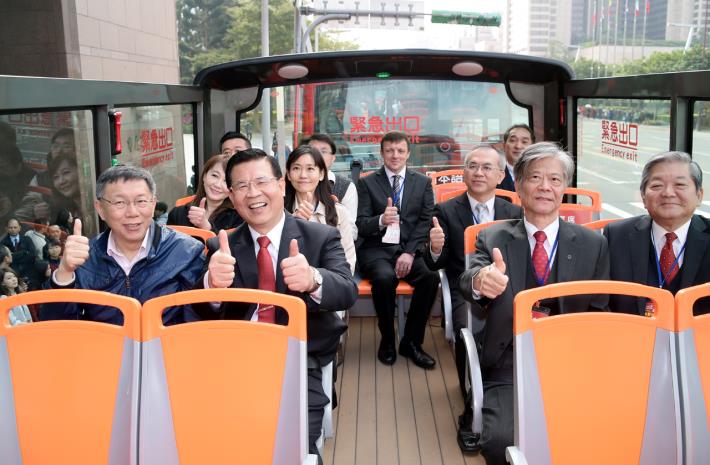 臺北市雙層觀光巴士營運啟動記者會5