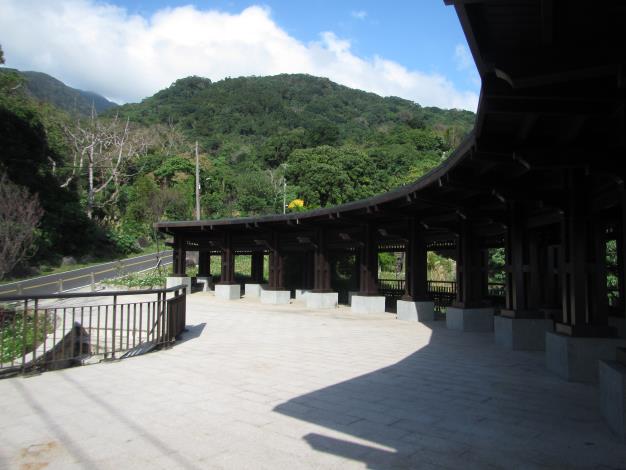 臺北市北投區大屯里鳳梨賞櫻休憩廣場