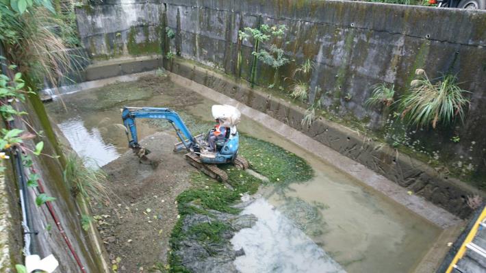 臺北市DF033土石流潛勢溪流政大一街滯洪沉砂池清淤情形