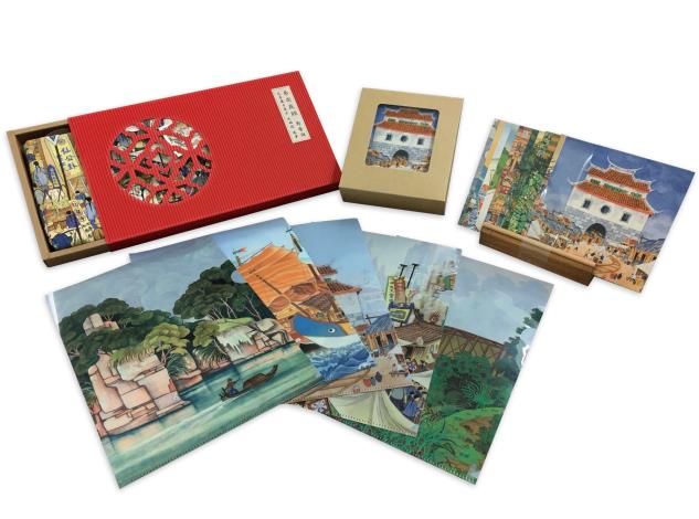 觀傳局針對「郭雪湖特展」推出多款紀念商品，具設計感的文件夾及2018桌曆相當受歡迎。
