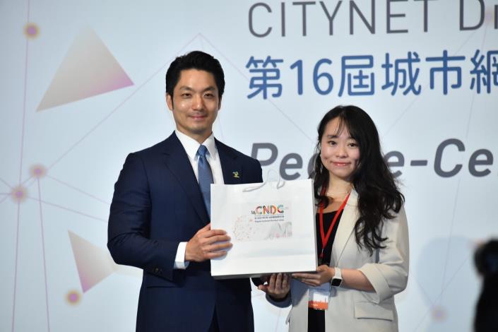 0919-蔣市長出席「2024第16屆城市網災害小組會議暨國際研討會」-5