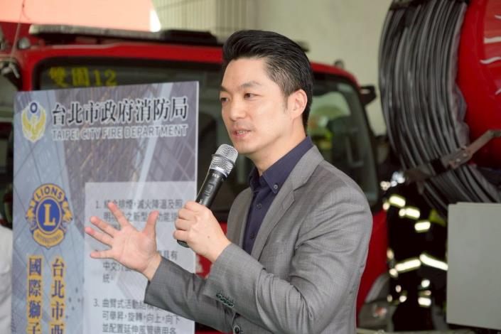 臺北市西門獅子會捐贈排煙車01