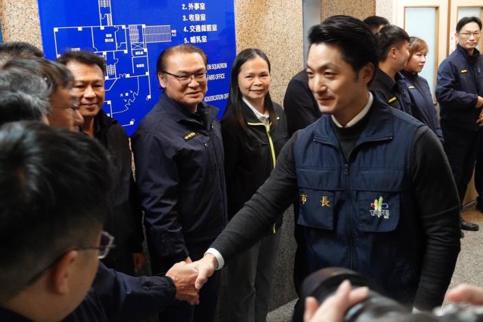 115年加強重要節日安全維護首日聯合稽查系列照片共8張(第2張)