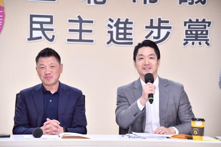 0422-向民進黨團說明重大議法案系列照片1