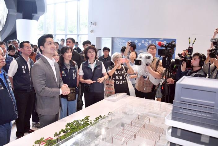 民生水資源再生廠暨環境教育館啟用典禮系列照片共4張(第2張)
