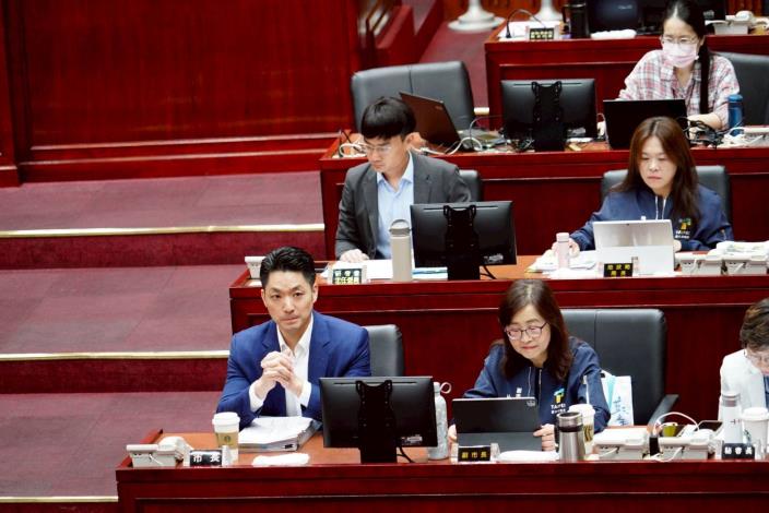 1150515市議會專案報告系列照片 (3)