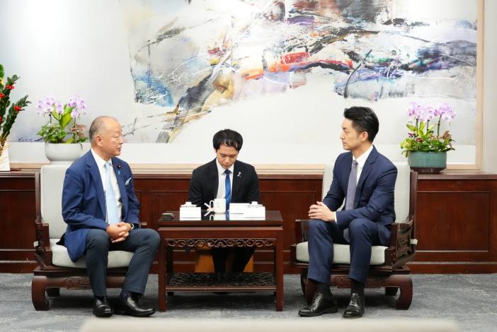 臺北市長蔣萬安8月24日於臺北市政府接見日本自民黨外交部會長、眾議員高木啓一行2