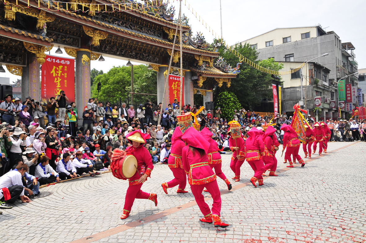 臺北市政府觀光傳播局 最新消息 15 保生文化祭 423起展開北市觀傳局推出 聽廟宇故事 遊程邀您來體驗