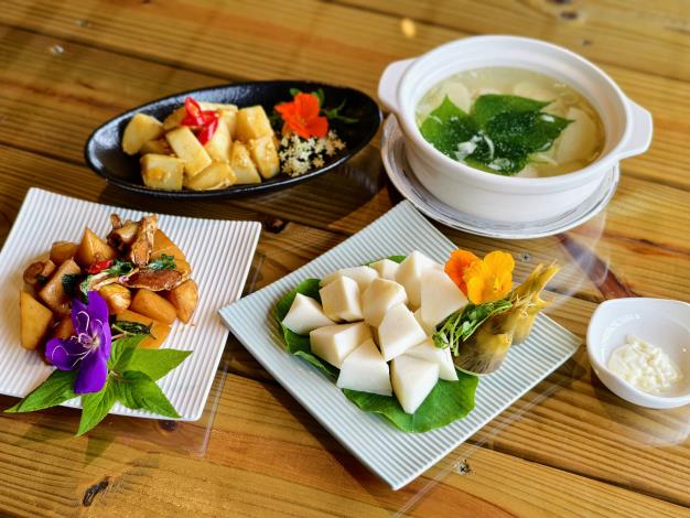 梅居休閒農場綠竹筍料理_0