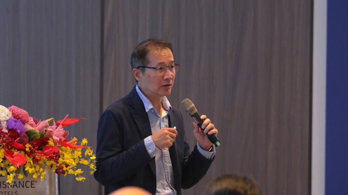 財團法人資訊工業策進會蔡澤銘副院長說明AI技術與應用領域.JPG