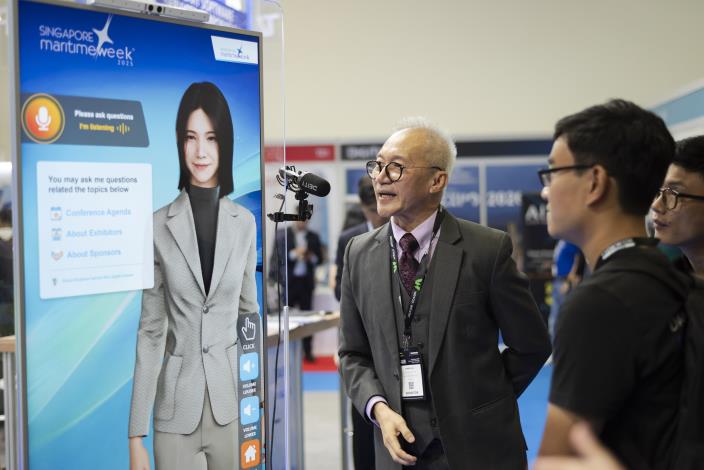 10.參觀者來訪參觀臺北主題館-2