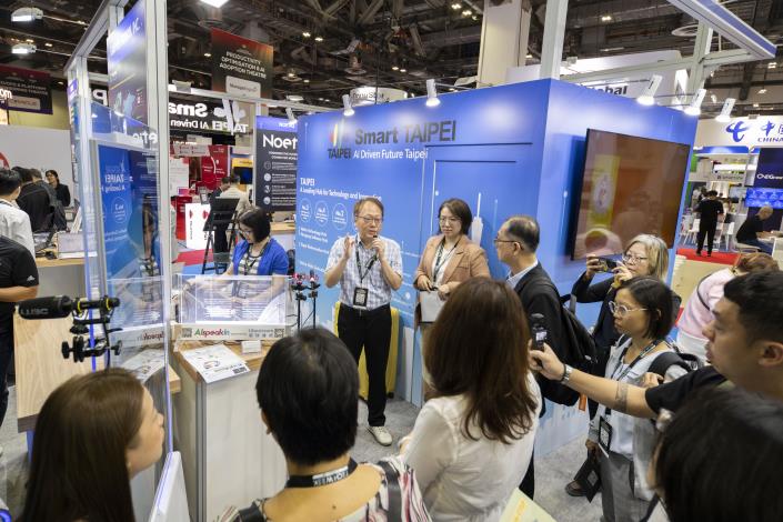 17.中部科學園區參訪團參觀臺北主題館-1