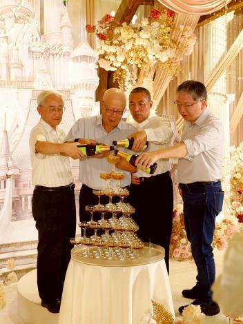 建國假日花市43週年生日快樂_0