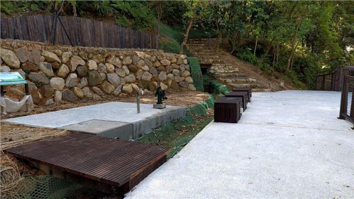 d171bcc9-6a53-4235-ac65-05daac2b629e