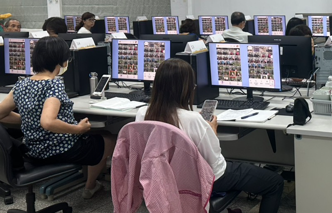 課程側拍