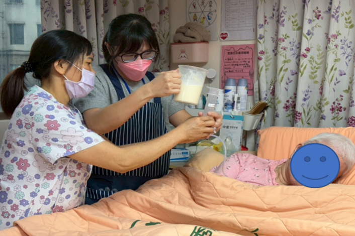 圖說二：管灌技術練習。