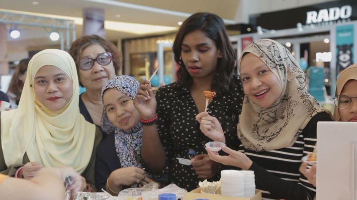 圖2.北市府積極開發印尼、馬來西亞旅遊市場，向當地穆斯林朋友介紹本市穆斯林旅遊環境