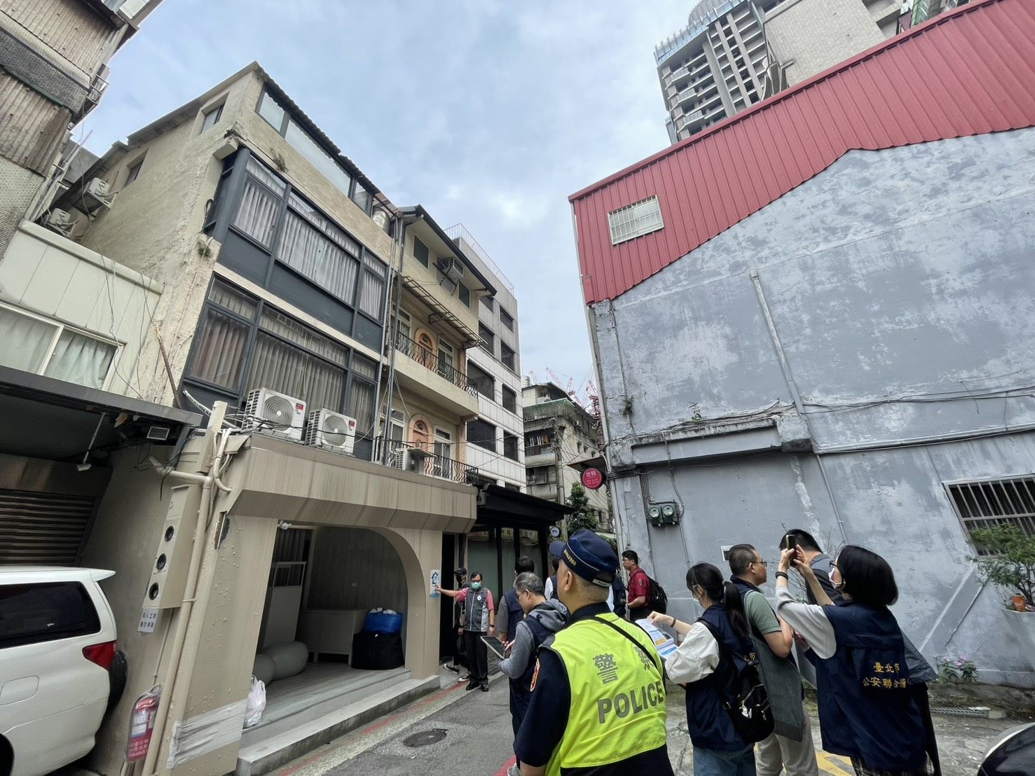 臺北市政府加強暑假非法日租稽查，遏止不肖業者非法經營，守護旅客住宿安全