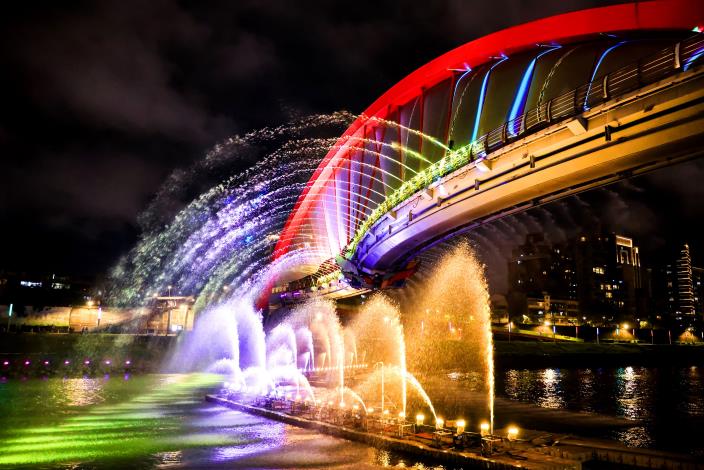 四大亮點再升級，打造彩虹橋、河面「雙水舞場域共演」(照片為去年活動示意圖)