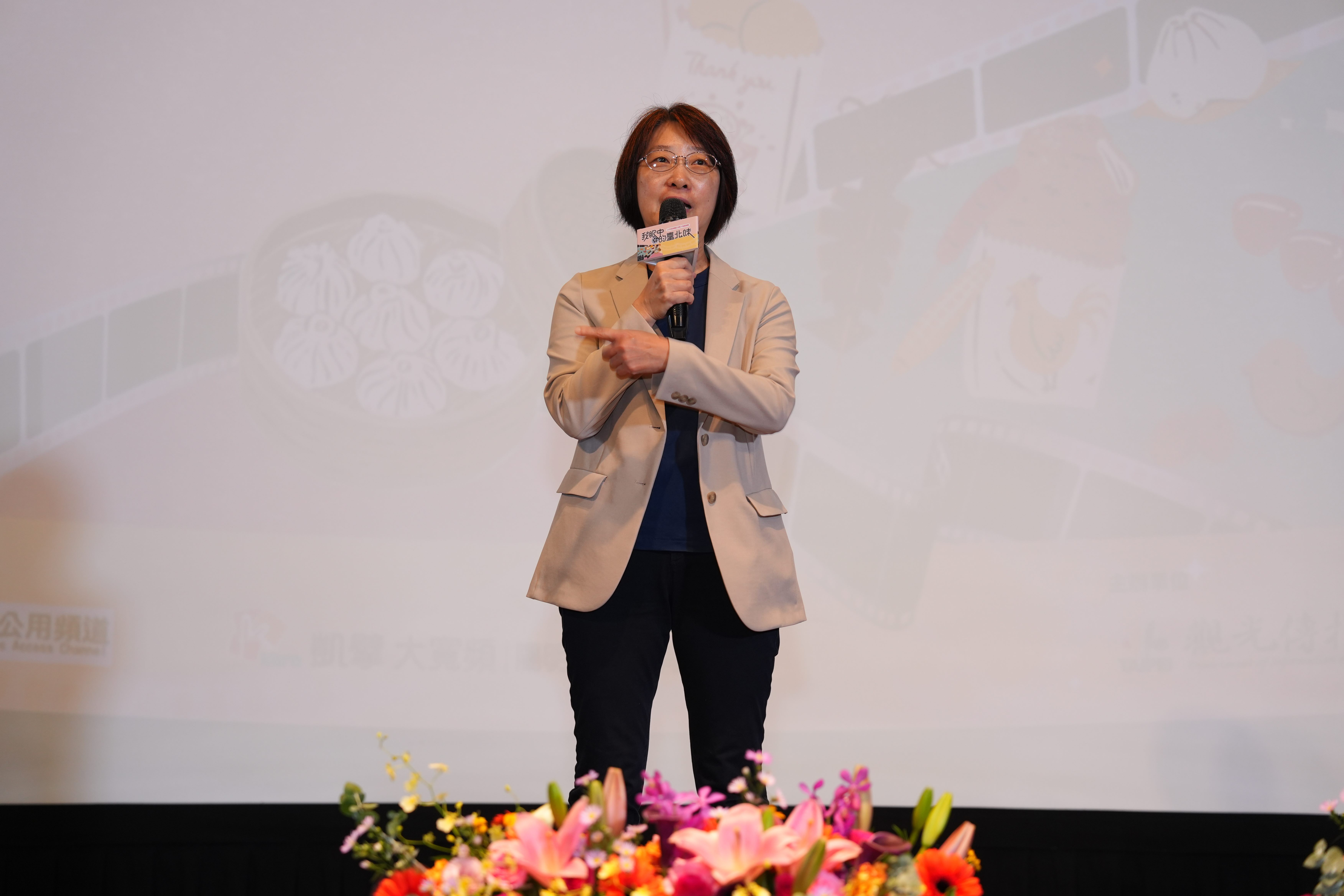 觀傳局副局長蕭君杰肯定參賽作品多元創意。